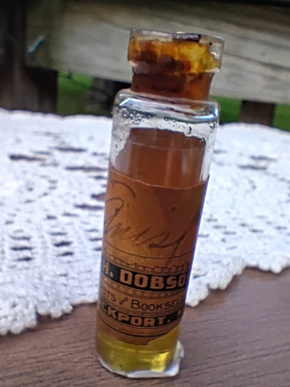 antique medicine bottle Oil of Anise Thomas Dobson Co Brockport NY 1890 to 1909